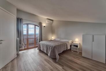 ペンション Bellaria Rooms