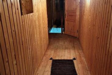 Pension Cabana Brădetu Montway