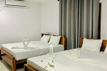 Majatalo Wild Wind Safari And Holiday Resort