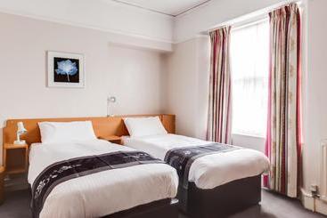 Bed and Breakfast Number One