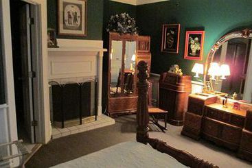 مبيت وإفطار The Skelton House