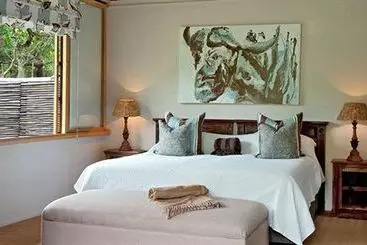 ホテル Makakatana Bay Lodge