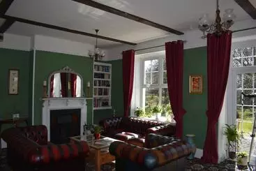 بنسيون Moorlands