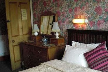 Pensione Strathmore Lawn East - Guest House