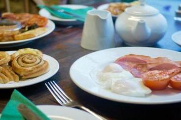 Pensjonat The Barn Guest House And Tearoom