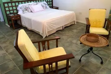 استراحتگاه Bequia Beachfront Villa