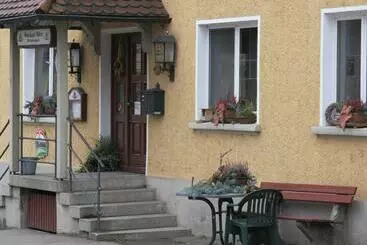 Retkeilymaja Gasthaus Adler