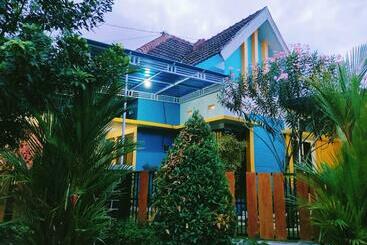 펜션 Omah Mendut Homestay