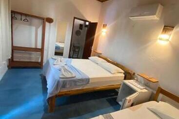 Hostel Condomínio Aurora Suítes