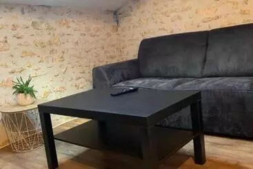 Pensão Gîte Des Jonchères