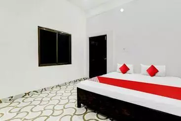 Hotelli Flagship Bhawani Palace