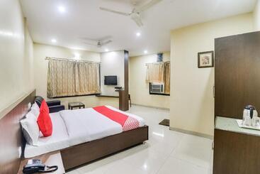 Hotel Flagship Zen Royal Cottage