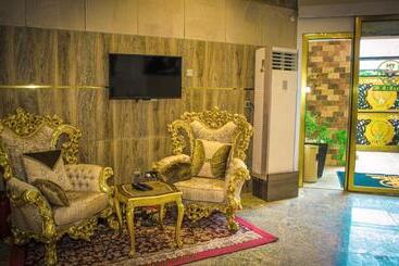 Hotelli Tn Max Luxury Home