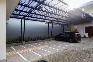 ホテル Urbanview Sumampir Anugrah Purwokerto By Reddoorz