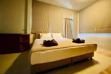 Orchard House Resort