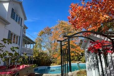 住宿加早餐  Chambres D Hôtes Sur Parc équestre Piscine Et Spa