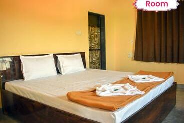 فندق Maratha Darbar Water Park & Resort