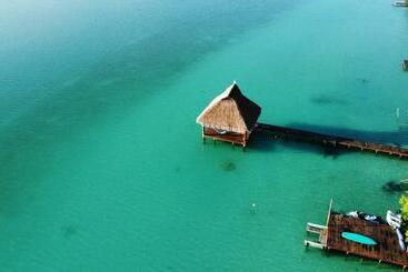 아파트호텔 Xoot’ka’ana Villa Colibri