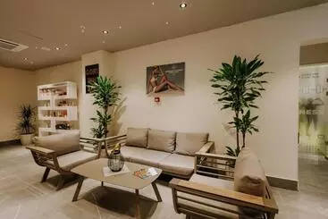 Hôtel Gori Inn