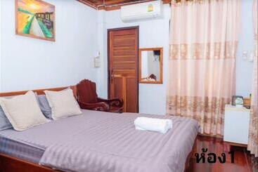 Pensionat สุขนิรันดร์​ริมโขง