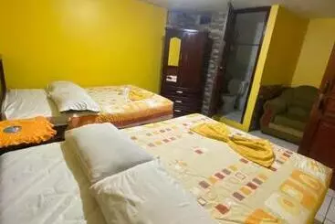هاستل Hostal Maria Mercedes