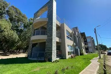 アパートホテル Complejo Bosque Y Mar