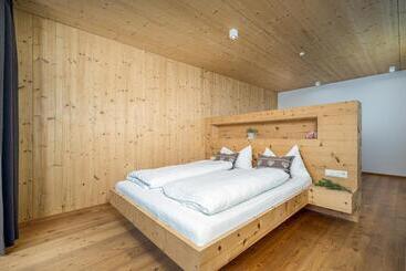 酒店 Starkenfeldhütte