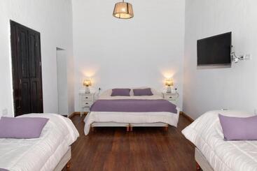 호스텔 Hostería La Celestina