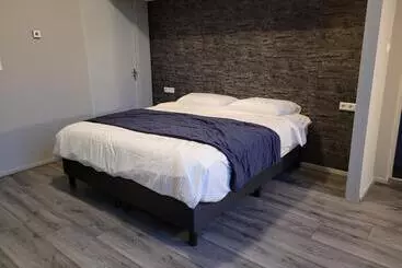 Aamiaismajoitus (B&B) L Appel Studio Near Amsterdam