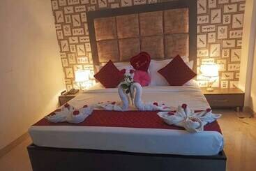 Hotelli Royal Regency