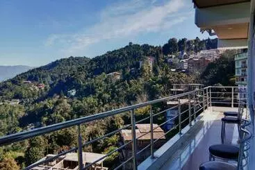 Hotel The 4 Season