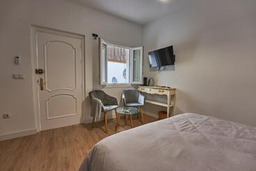 پانسیون Casa Pureza