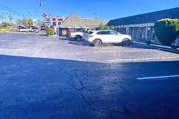 Apollo Motel By Oyo Cinnaminson Nj, Us130