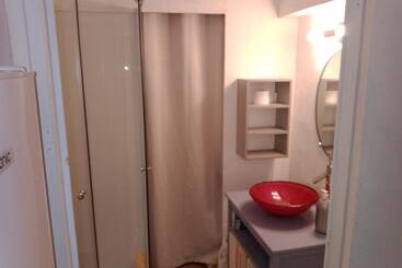 민박 Studio Chez L Habitant