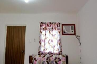 Hotel __aplaridel Inn Suites__