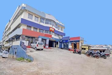 Hotelli O Evergreen Guest House