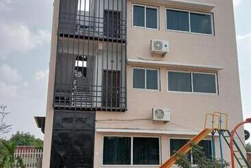 Vintage Retreat Resort