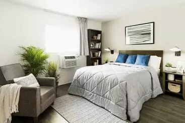 Hotel Intown Suites Extended Stay Select Hampton Va