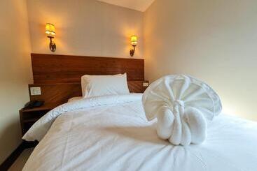 Otel The Peace River Kwai