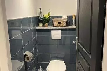 Pensionat Loubat Christophe 335 Bd De Gandalou 12100 Millau