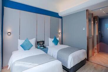 Lanou Hotel Taixing Wanda Plaza