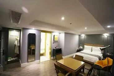 Lanou Hotel Zunyi Renhuai Power Supply Bureau Office Building