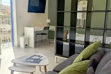 Pensione Ninety Eight Boutique Living