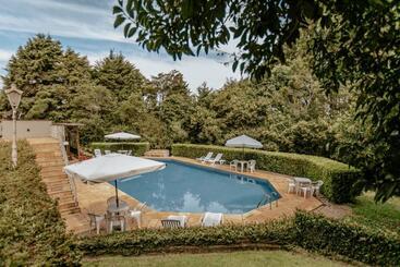 Pension Roteiros Adorai