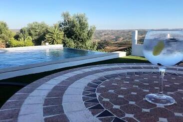 ペンション Varandas Do Vale Furnazinhas