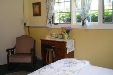 At The End Of The Road Bed & Breakfast