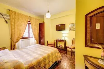 تختخواب و صبحانه Bed&Breakfast Domus Cornelia