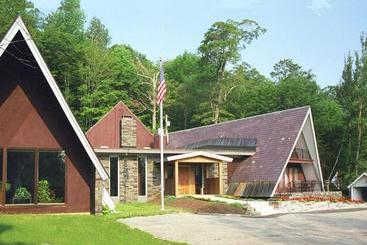 مبيت وإفطار Birch Ridge Inn