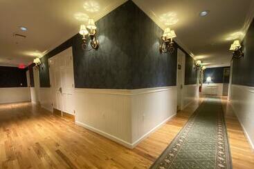 مبيت وإفطار Inn On Main