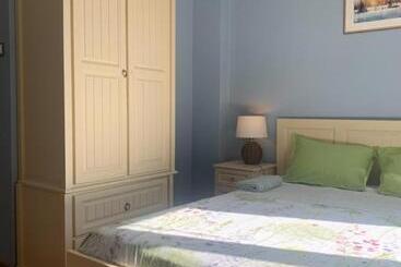 Bed and Breakfast Orient Express Guest House